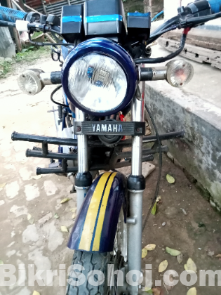 Rx 100 urznt sall